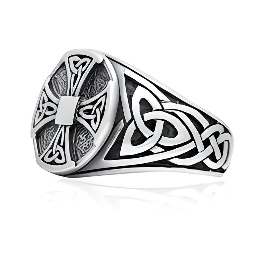 The Knights Templar Cross