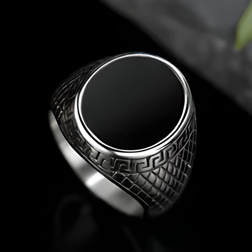 Silver Black Eye